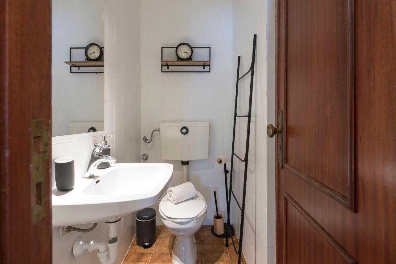 Lovelystay - Newly Decorated 2Br Flat With Free Parking Vila Nova de Gaia Exterior foto